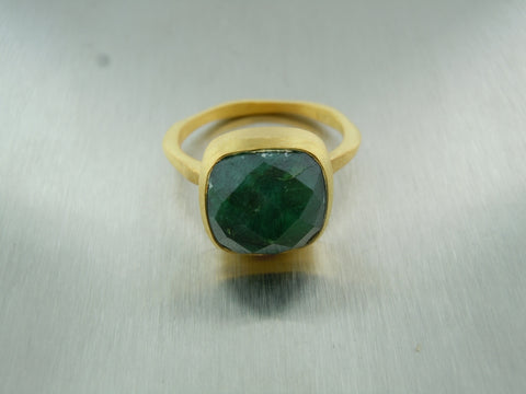 Picture of Emerald Square Ring