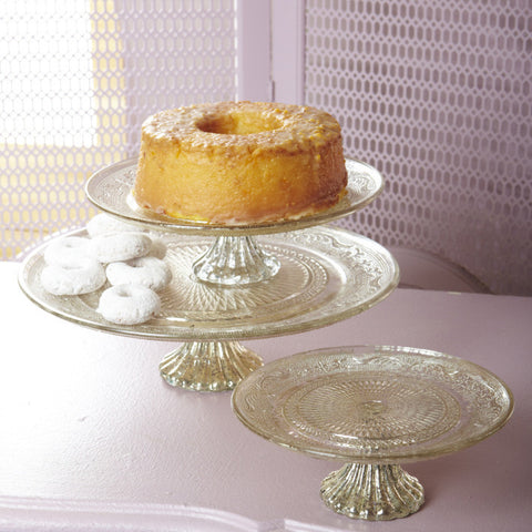 Picture of Set of 3 ANTIQUED SILVER PEDESTALS