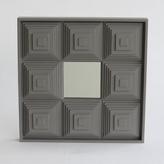 Pyramid Mirror